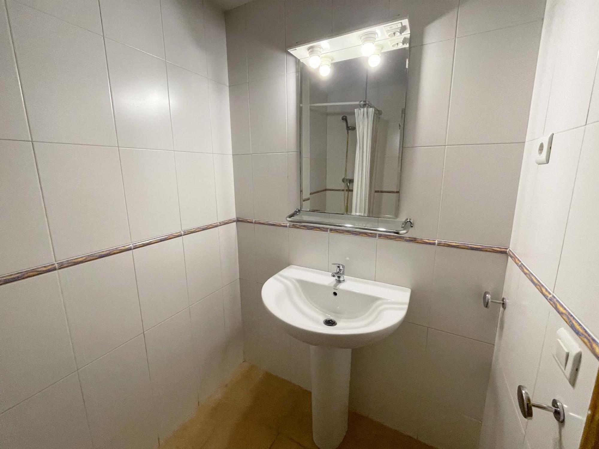 Apartamentos El Pilar Suites 3000 Zaragoza Exterior photo