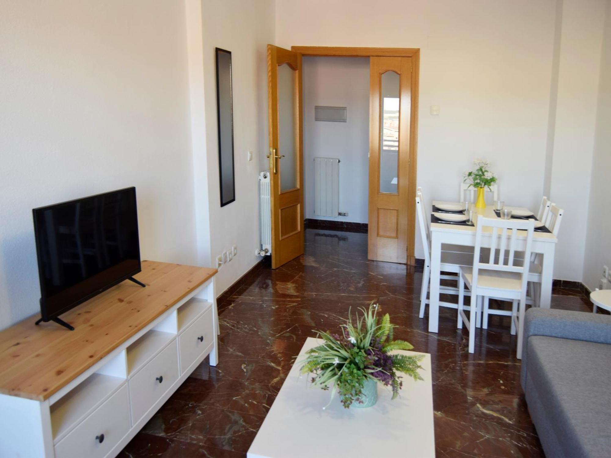 Apartamentos El Pilar Suites 3000 Zaragoza Exterior photo